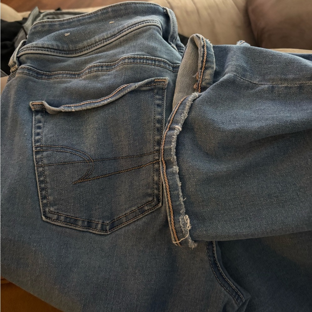 American Eagle Outfitters Light Blue Jeans